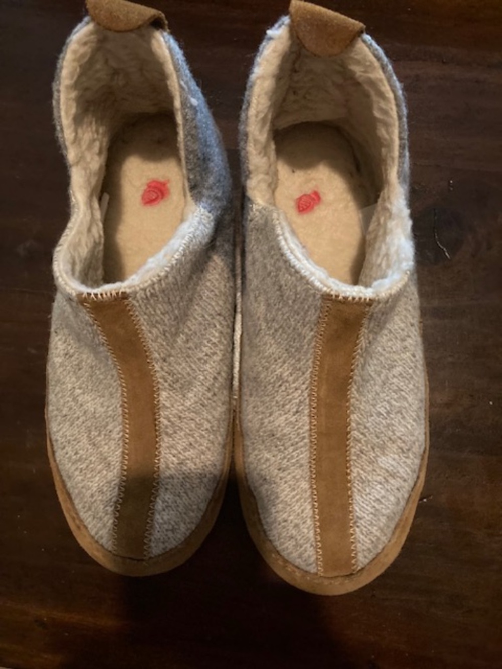 Acorn Slippers - Picture 2 of 4
